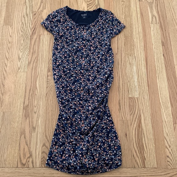 NWOT Isabel Maternity by Ingrid & Isabel M Floral Maxi Dress - Picture 4 of 13